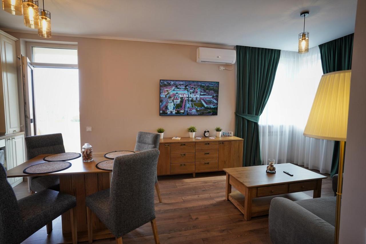 Apartamentul Cetatii Alba Iulia Esterno foto