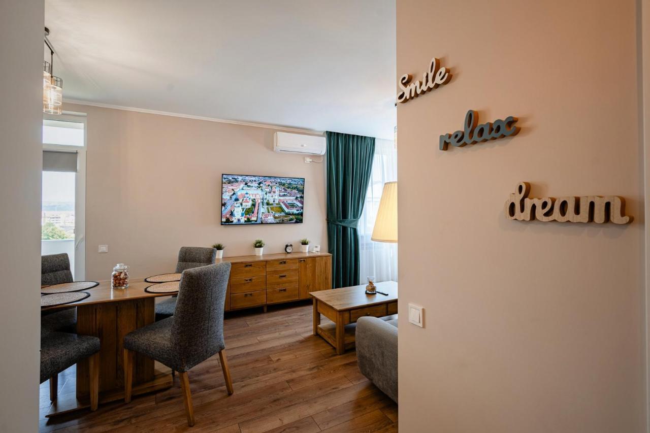 Apartamentul Cetatii Alba Iulia Esterno foto