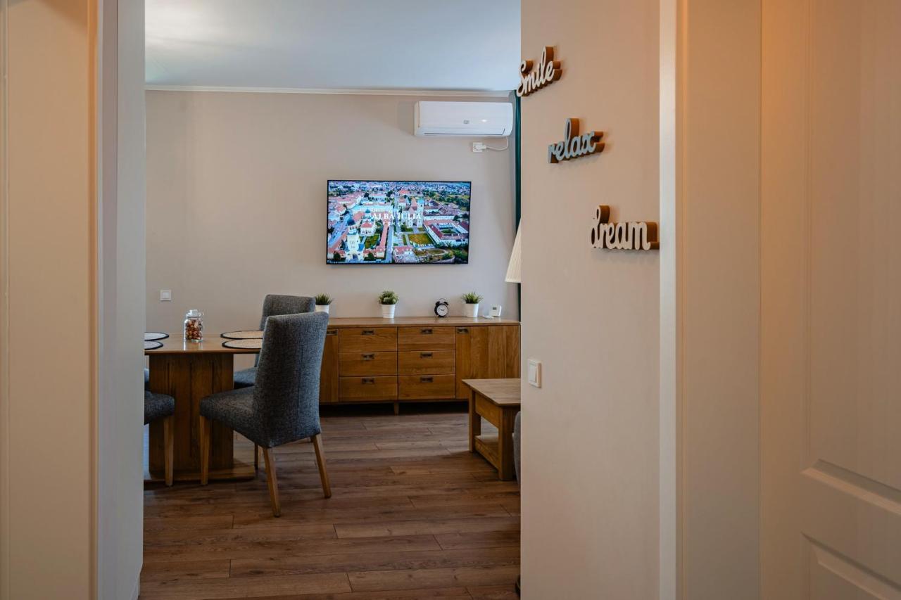 Apartamentul Cetatii Alba Iulia Esterno foto